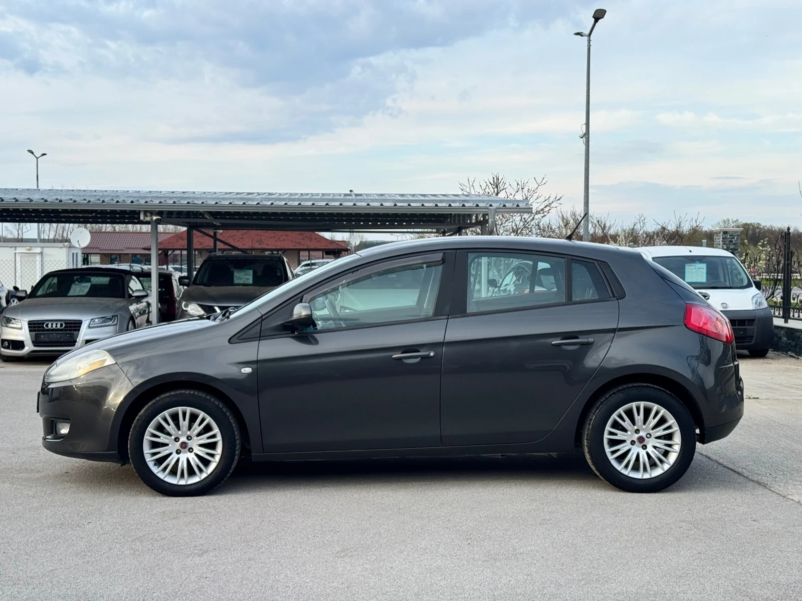 Fiat Bravo 1.4i ГАЗ БЕНЗИН, снимка 2 - Автомобили и джипове - 54208315