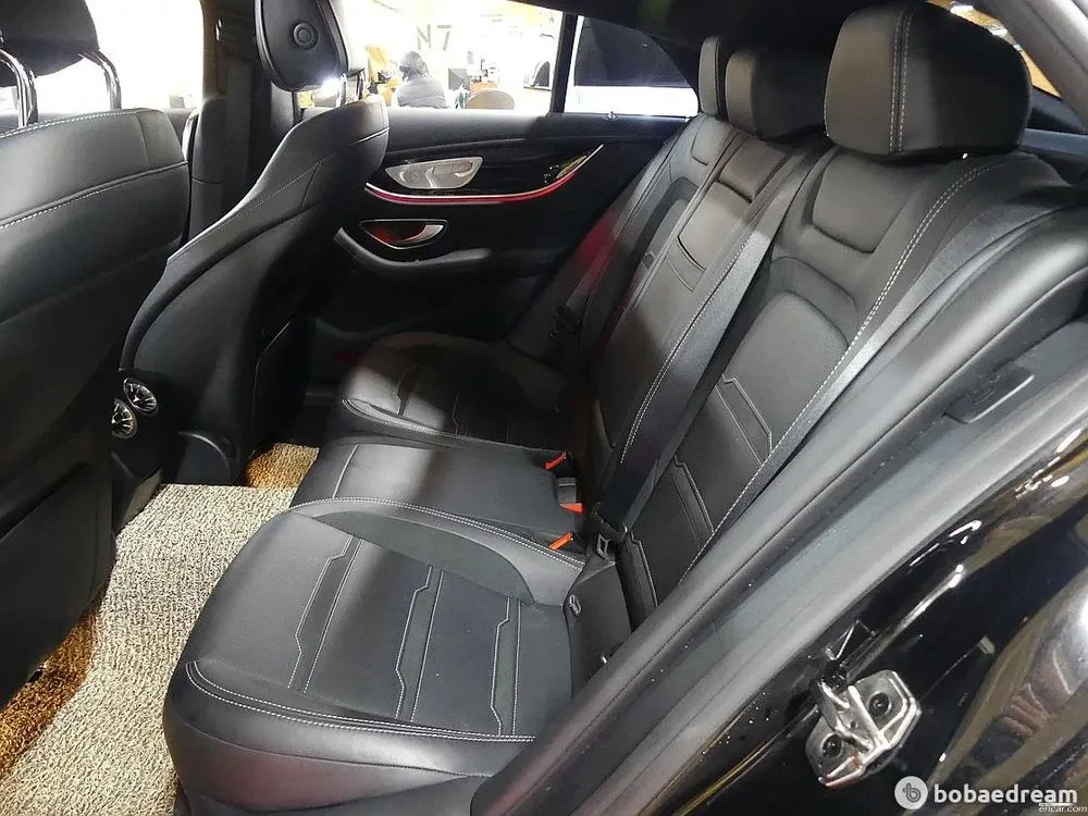 Mercedes-Benz GT 43 AMG / 4MATIC+ / FULL, снимка 14 - Автомобили и джипове - 54314462