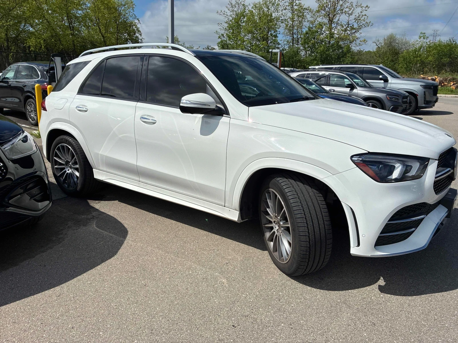 Mercedes-Benz GLE 450 ДИСТРОНИК * ПОДГРЕВ * ПАНОРАМА * 360 * BURMESTER, снимка 3 - Автомобили и джипове - 54692924