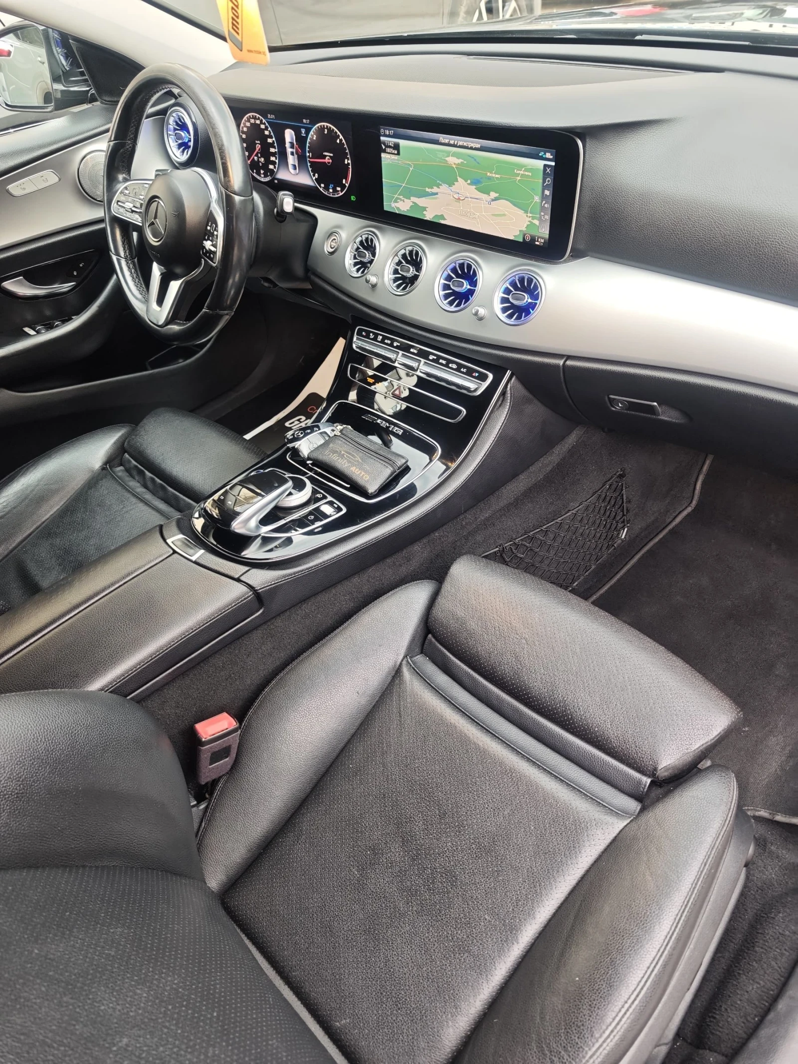 Mercedes-Benz E 220 AMG, ДИГИТАЛ, ПОДГРЕВ, АМБИЕНТ, КАМЕРА, ФУЛ! , снимка 9 - Автомобили и джипове - 54742562