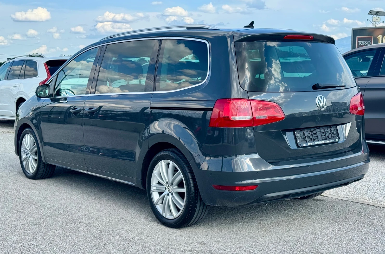 VW Sharan 2.0TDI CUB 6+ 1, снимка 4 - Автомобили и джипове - 54791047