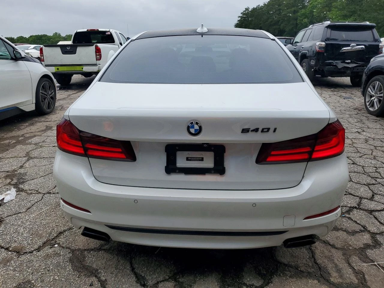 BMW 540 FULL, снимка 4 - Автомобили и джипове - 54864458