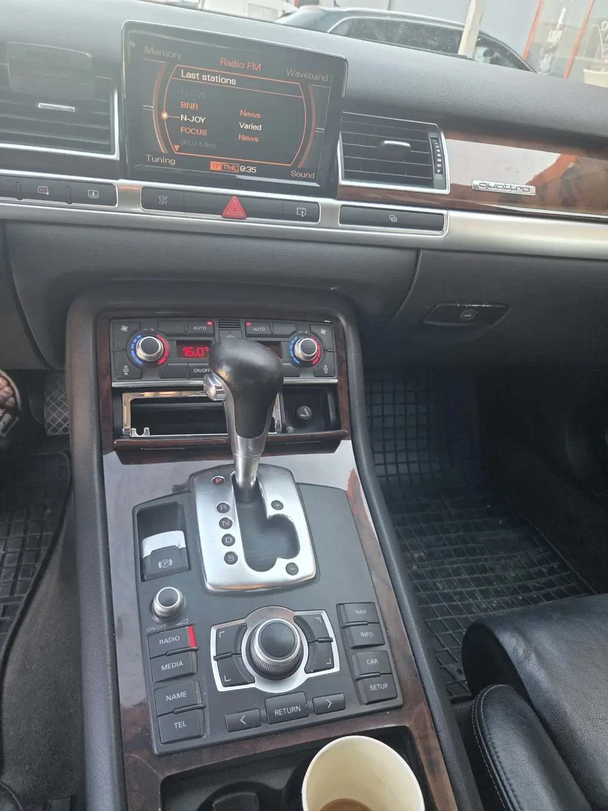 Audi A8, снимка 12 - Автомобили и джипове - 55291856
