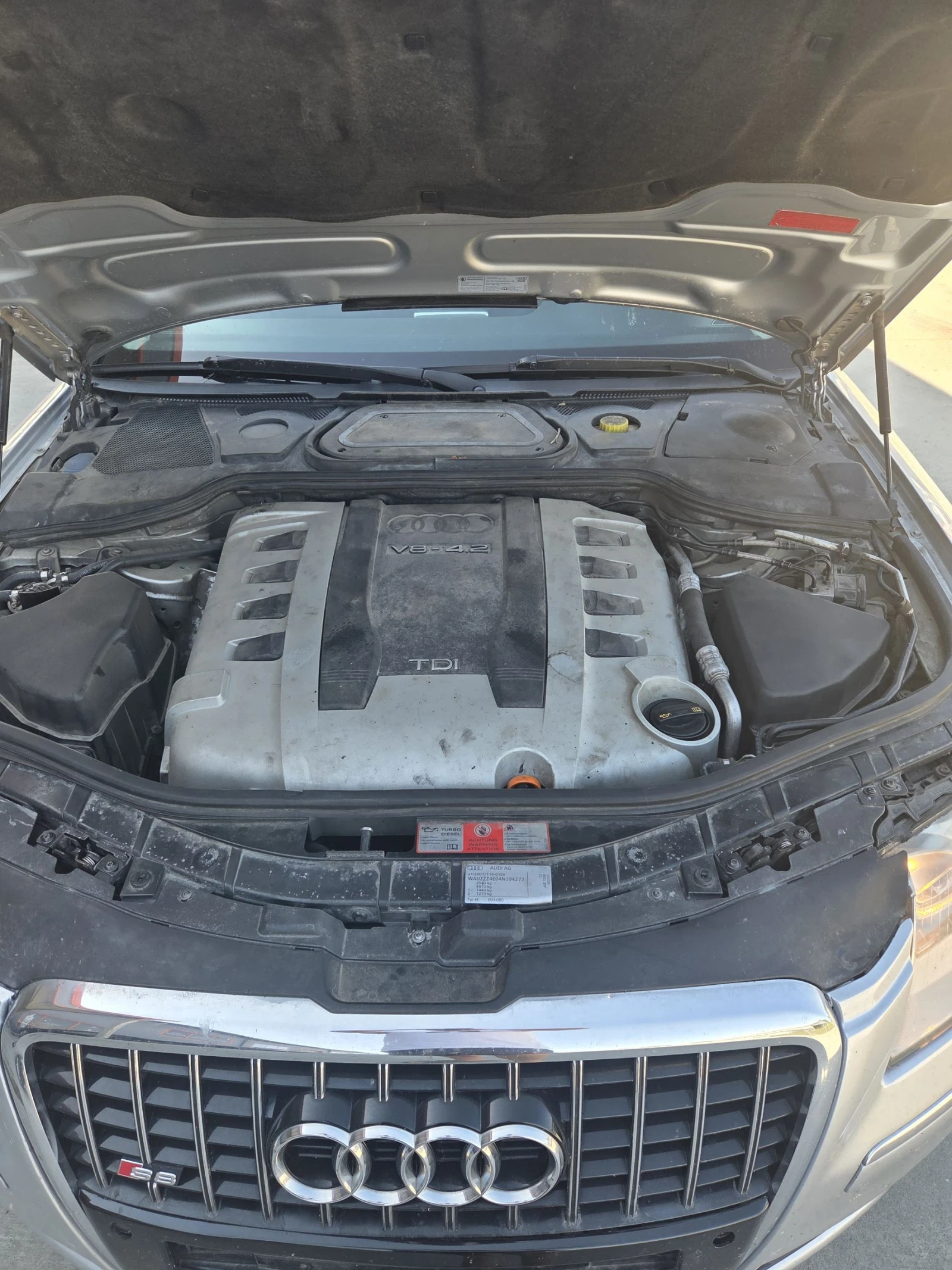 Audi A8, снимка 13 - Автомобили и джипове - 55291856