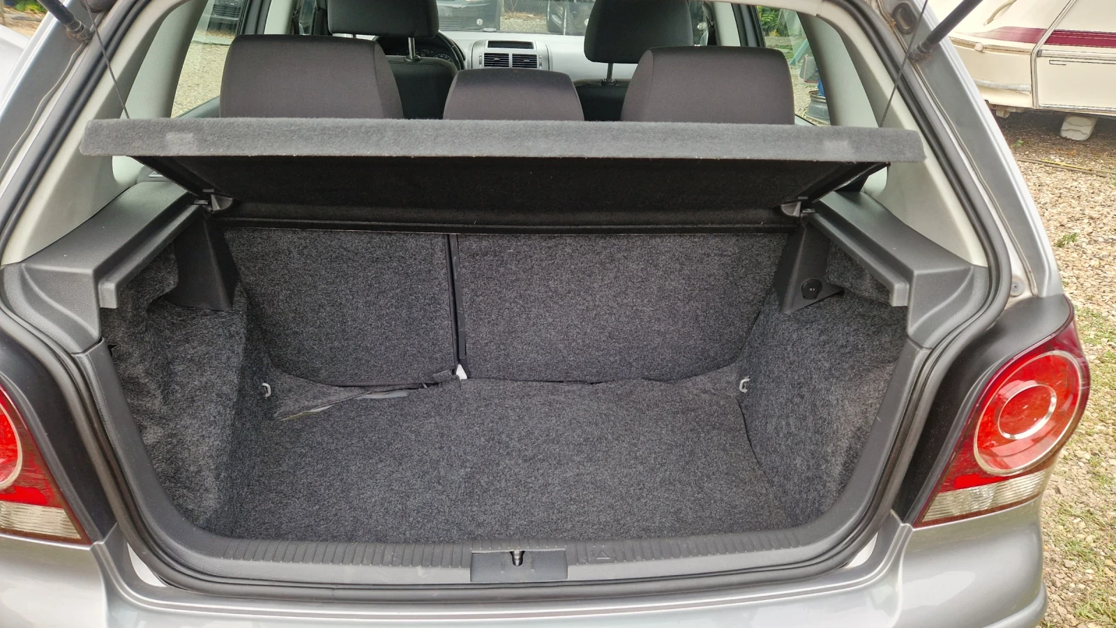VW Polo 1.9TDI.101k.c, снимка 9 - Автомобили и джипове - 55408479