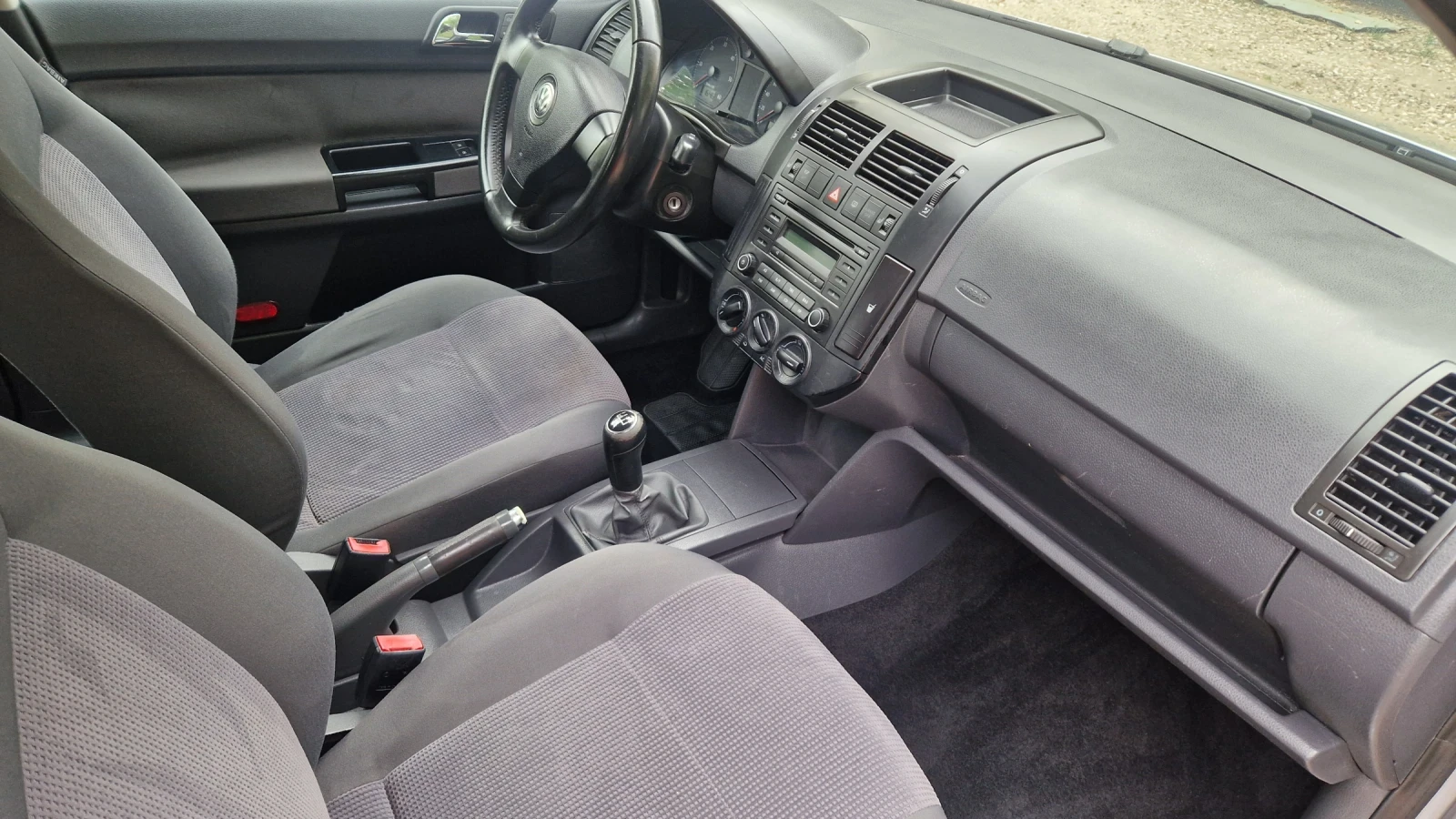 VW Polo 1.9TDI.101k.c, снимка 7 - Автомобили и джипове - 55408479