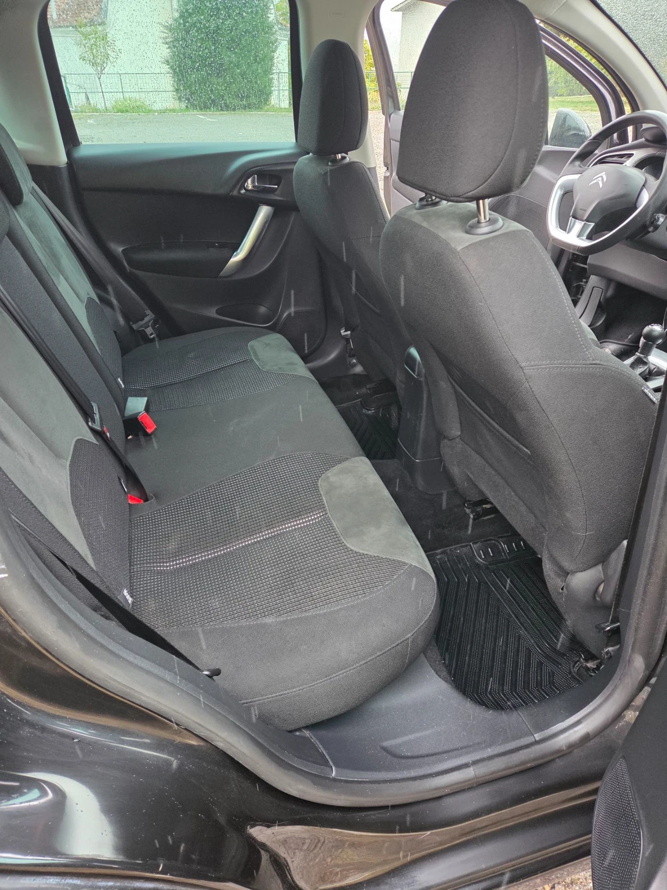 Citroen C3 1.4i 75ps, снимка 12 - Автомобили и джипове - 56464324