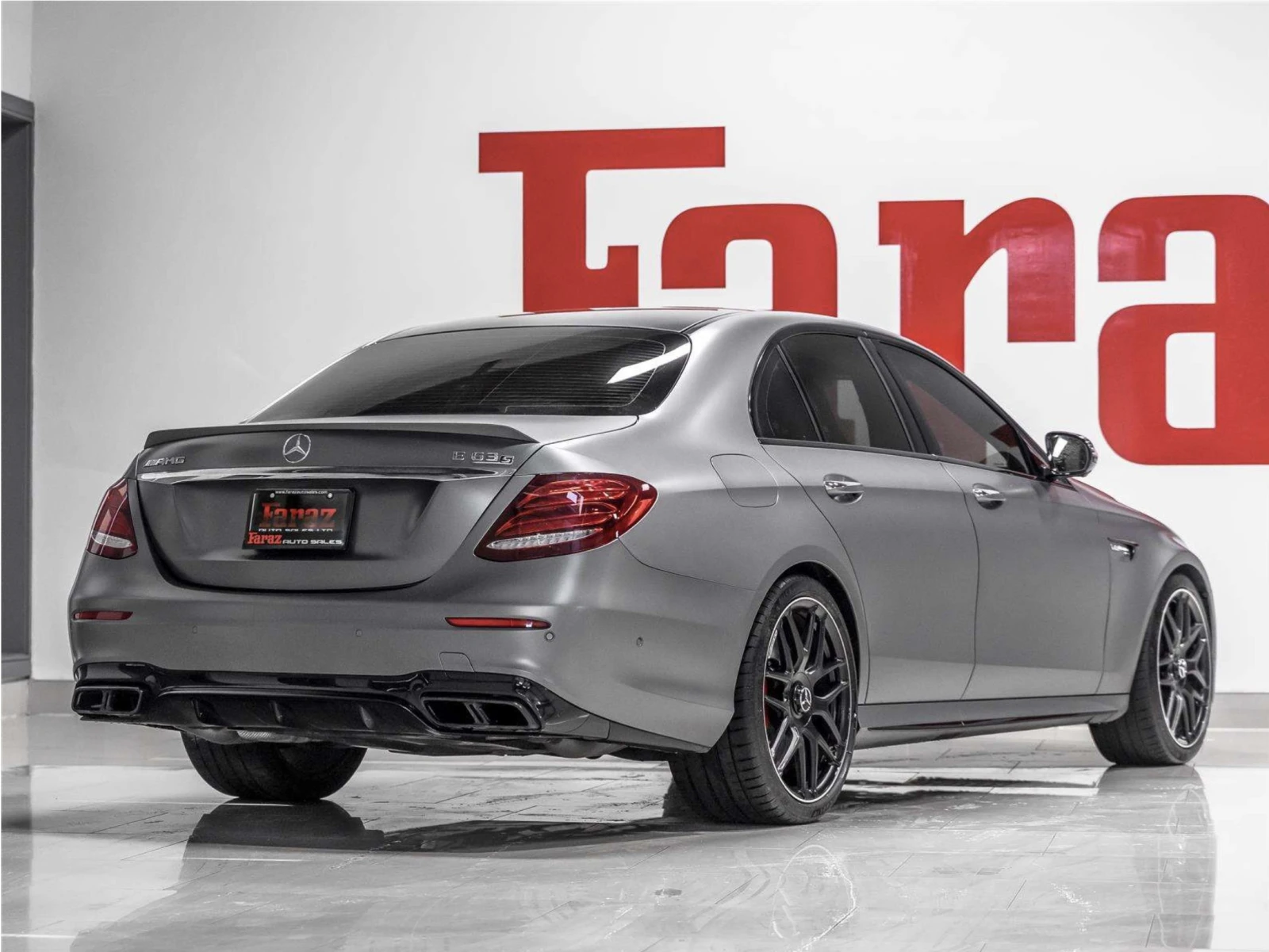 Mercedes-Benz E 63 AMG Grey Magno* BUCKET* SOFT* BURMESTER HIGH* 360 | Mobile.bg � ����������� 3