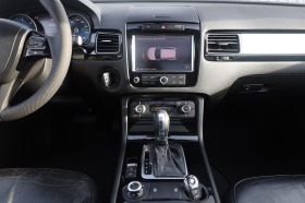 VW Touareg 3.0 TDI V6 8 ск. #PANORAMA #PDC @iCarStaraZagora, снимка 10 - Автомобили и джипове - 44311185