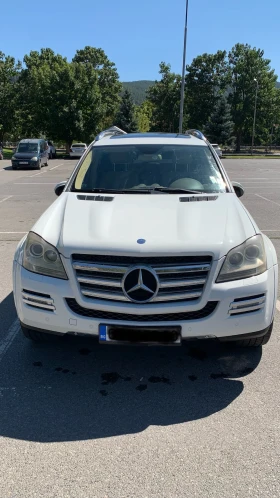     Mercedes-Benz GL 500