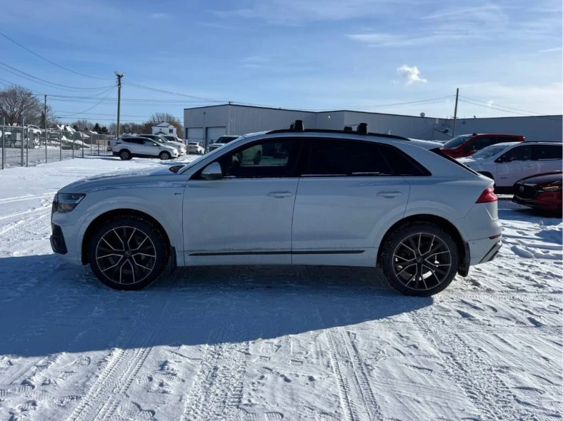 Audi Q8 Progressiv 55 TFSI quattro * CARFAX* АВТОФИНАНСИРА, снимка 2 - Автомобили и джипове - 53204707