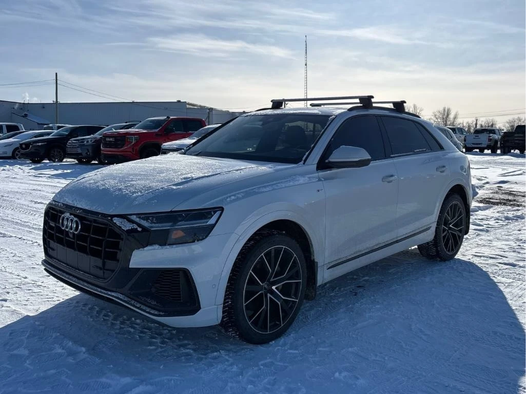 Audi Q8 Progressiv 55 TFSI quattro * CARFAX* АВТОФИНАНСИРА, снимка 1