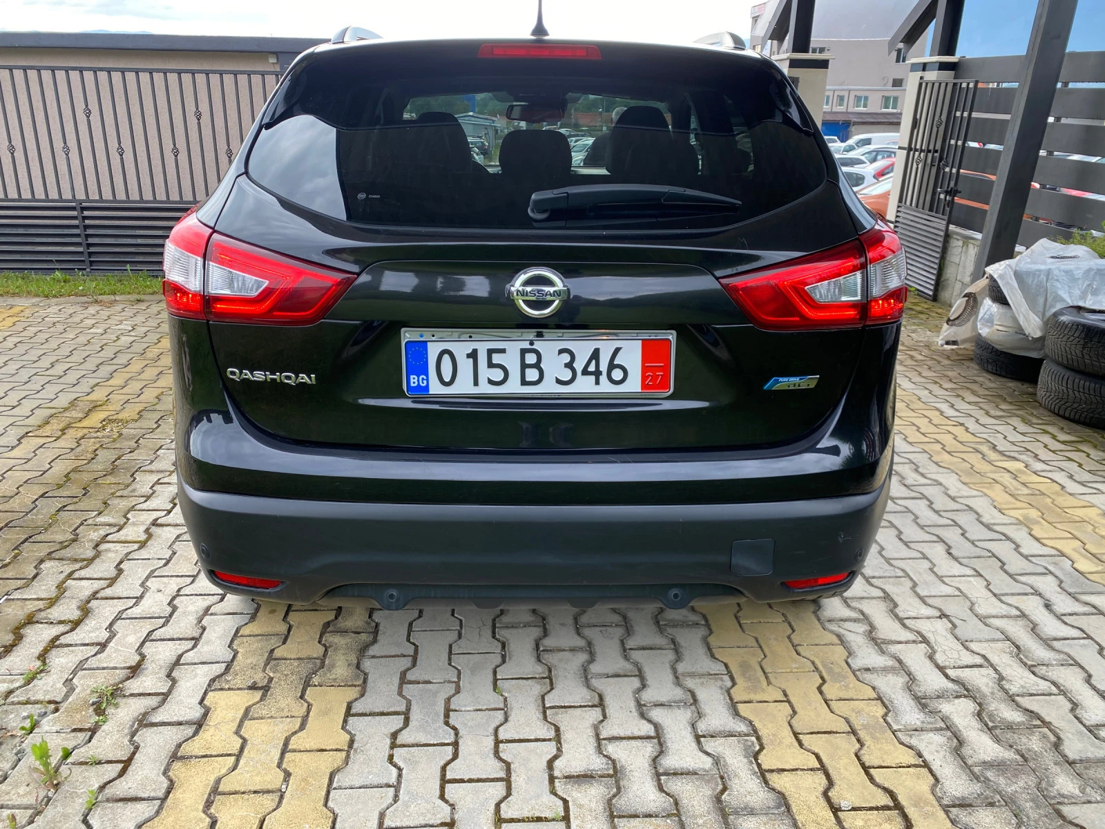 Nissan Qashqai 1.6cdi kamera* panorama* pamet* Ful - изображение 5