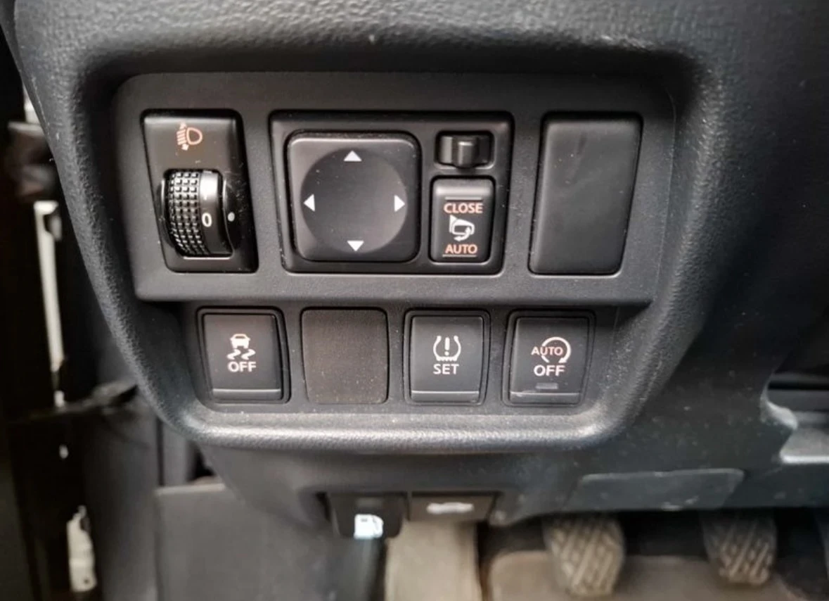 Nissan Juke 1.2i Design* Camera* Keyless*  - изображение 8