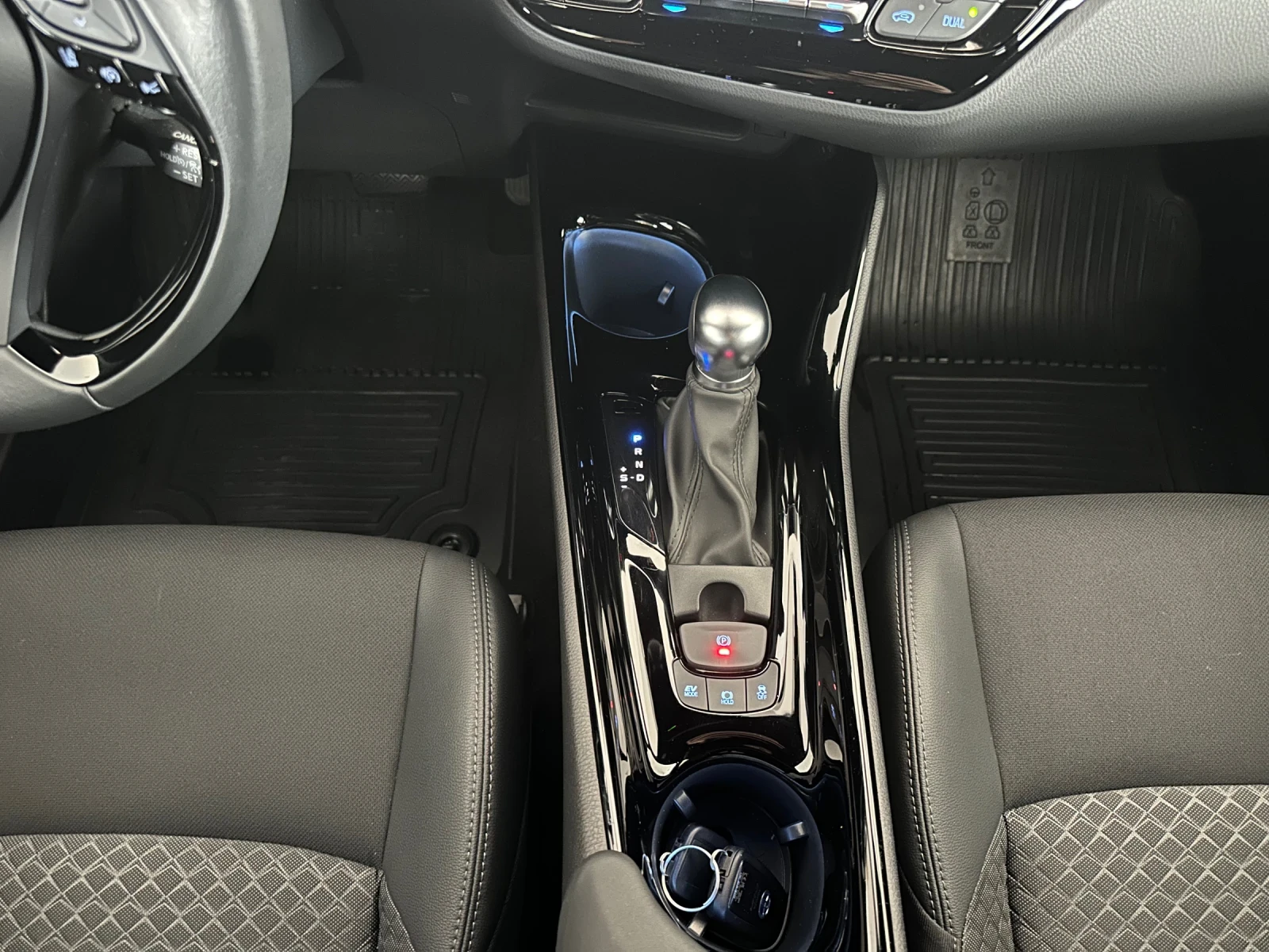 Toyota C-HR 2.0* 184 . | Mobile.bg   15