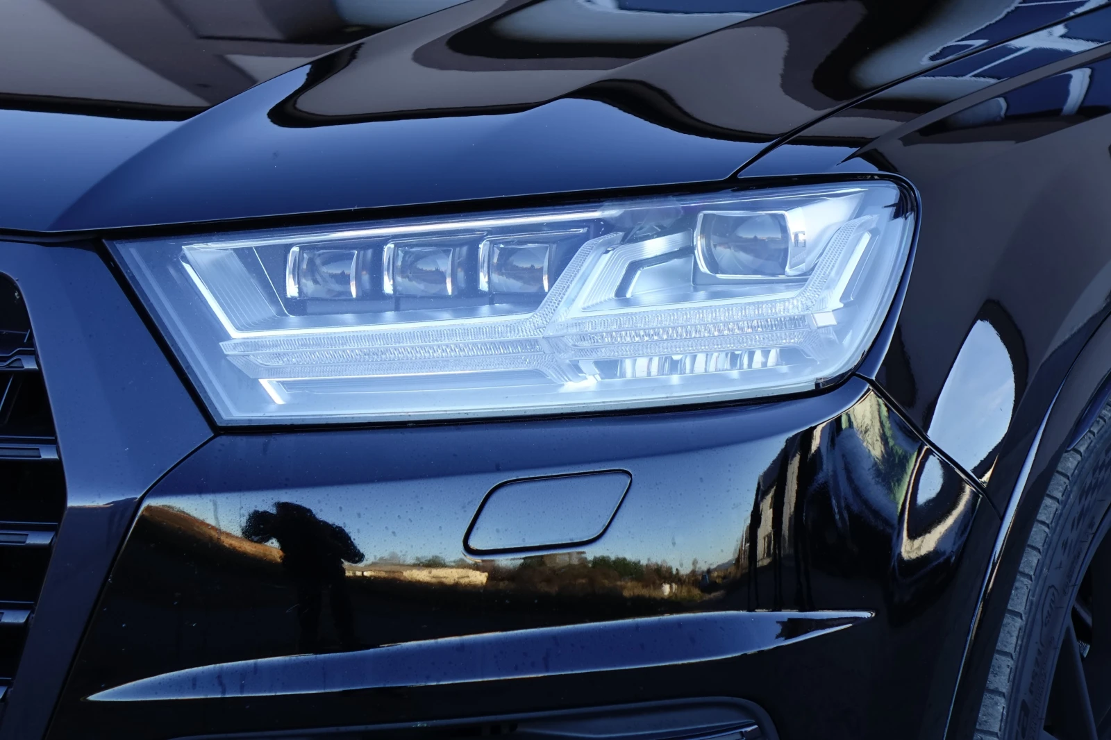 Audi SQ7 3XS-LINE* RS* HD LED LIGHTS* PANO* 360*  - изображение 4