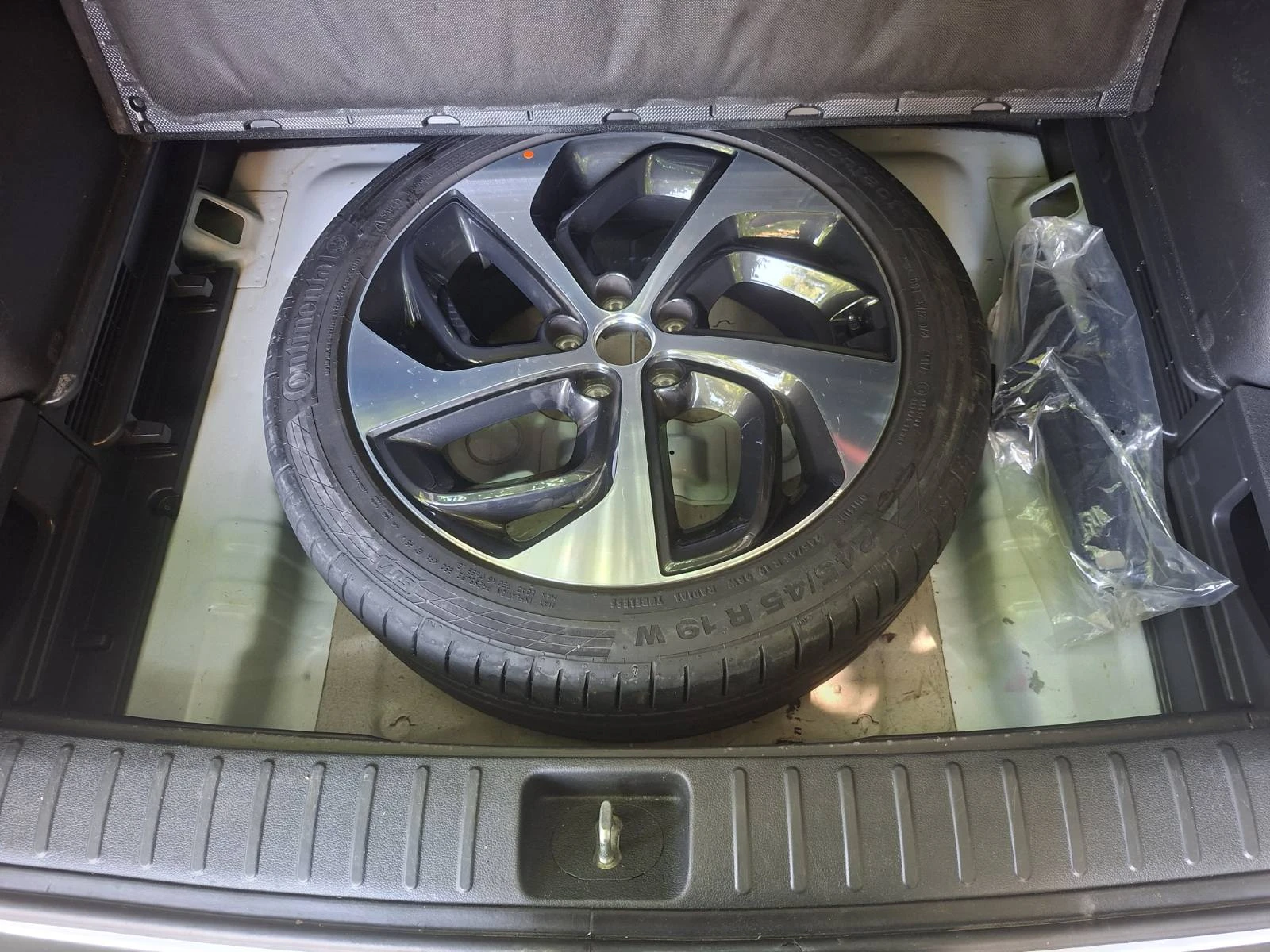 Hyundai Tucson NAVI KAM.PANORAMA, снимка 13 - Автомобили и джипове - 54947223