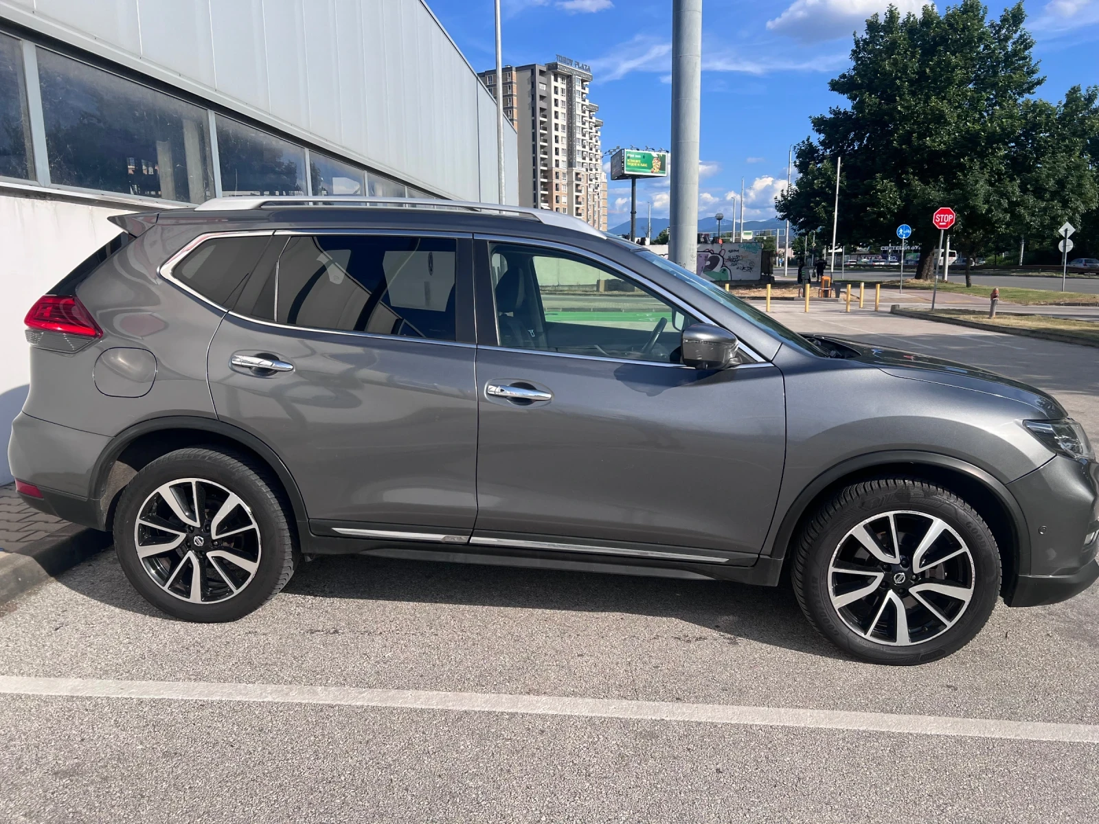 Nissan X-trail 1.7dci 4x4 Auto, снимка 4 - Автомобили и джипове - 54995996