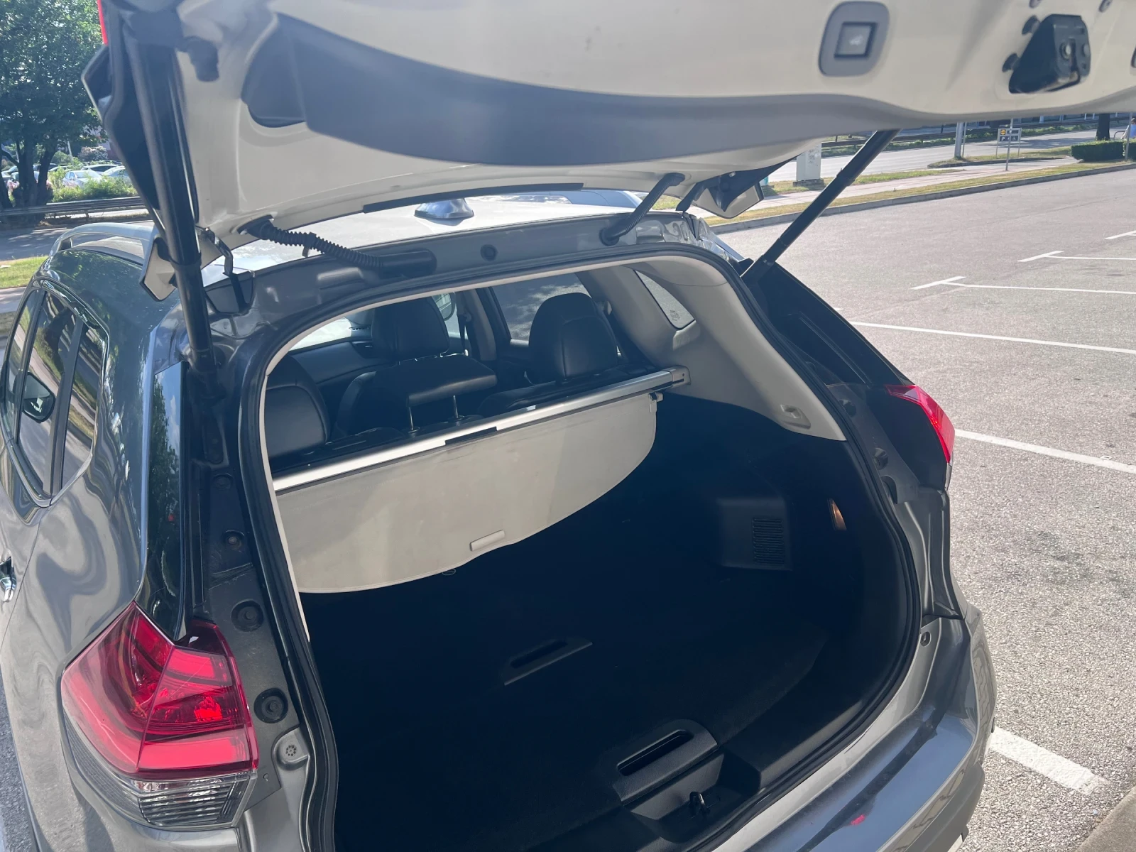 Nissan X-trail 1.7dci 4x4 Auto, снимка 10 - Автомобили и джипове - 54995996