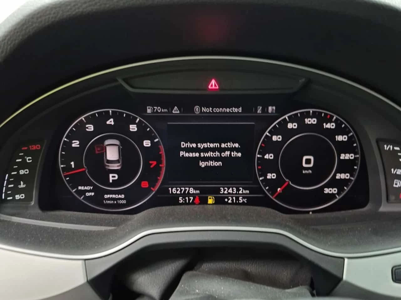 Audi Q7 TECHNIK  CARFAX, снимка 9 - Автомобили и джипове - 55049015