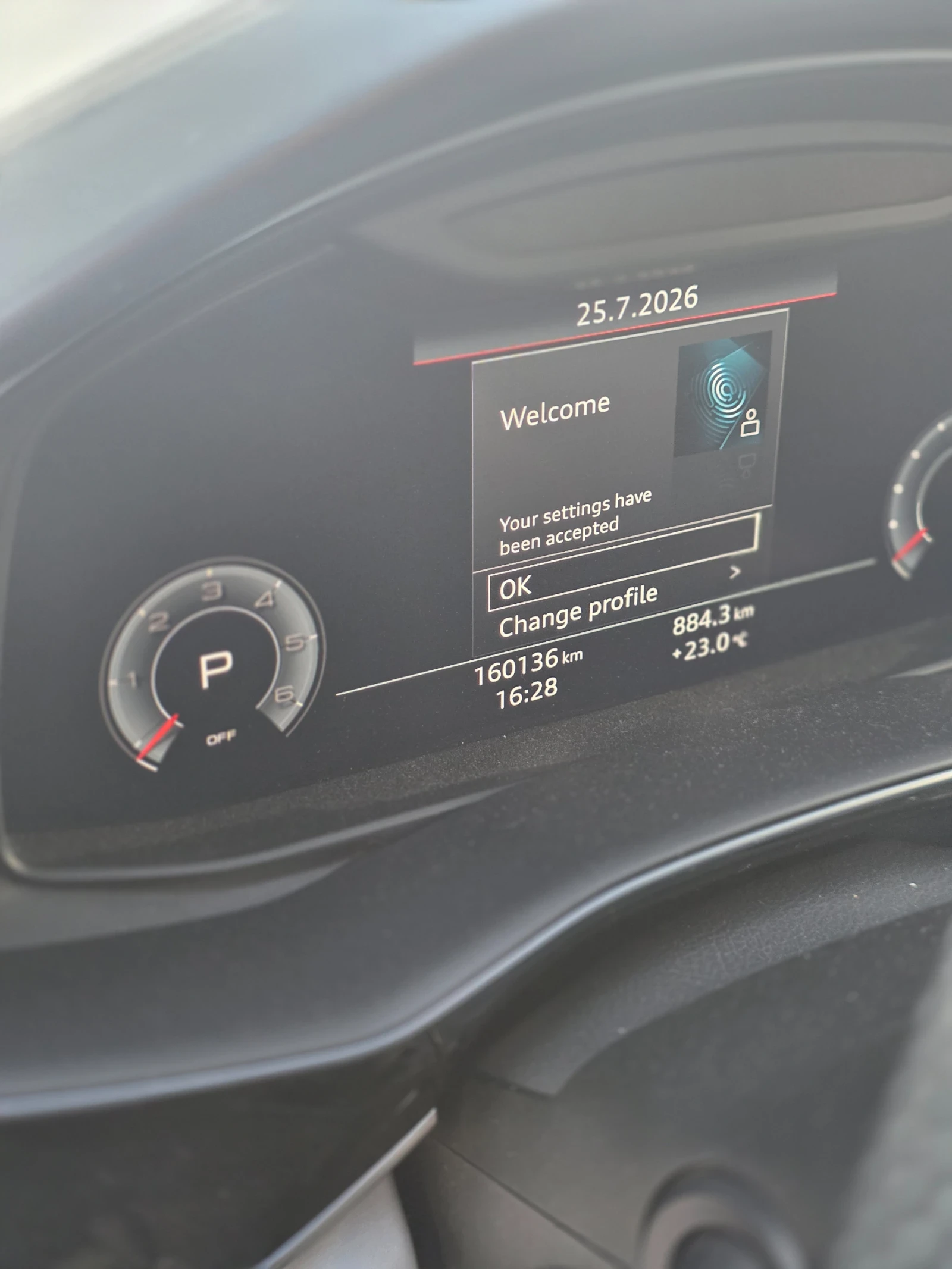 Audi Q8, снимка 7 - Автомобили и джипове - 55415637