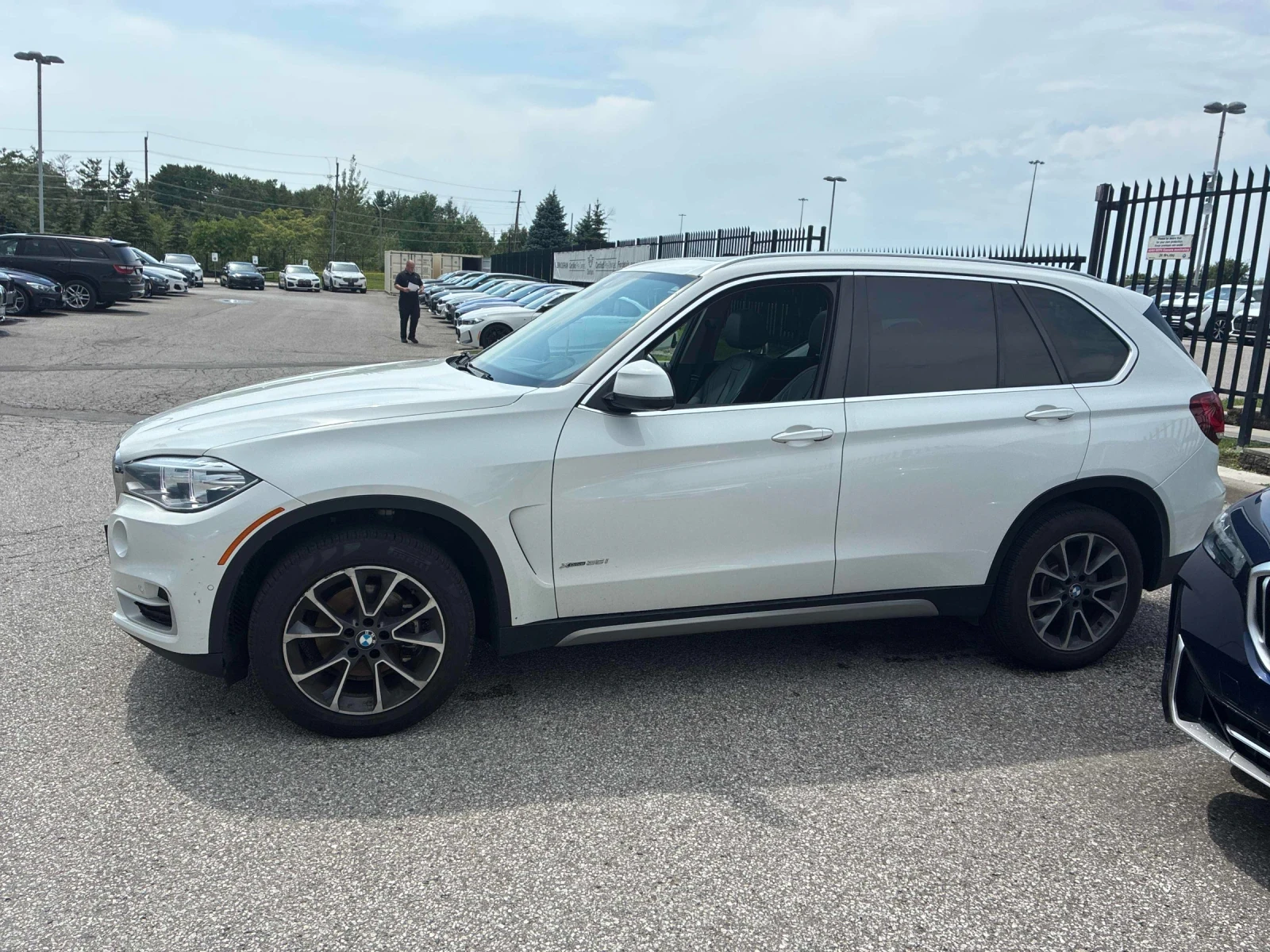 BMW X5 XDrive35i* HARMAN KARDON* ПОДГРЕВ* CARFAX , снимка 4 - Автомобили и джипове - 55590090