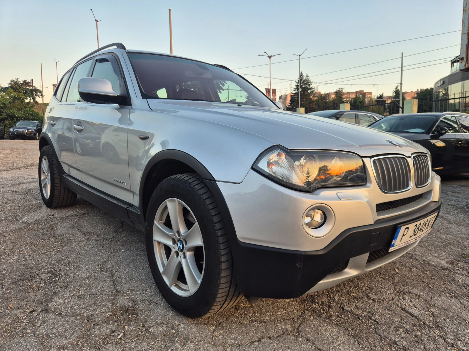 BMW X3 3.0D* Xdrive* НАВИ* КОЖА* ПОДГРЕВ* ПАНОРАМА, снимка 5 - Автомобили и джипове - 56110856