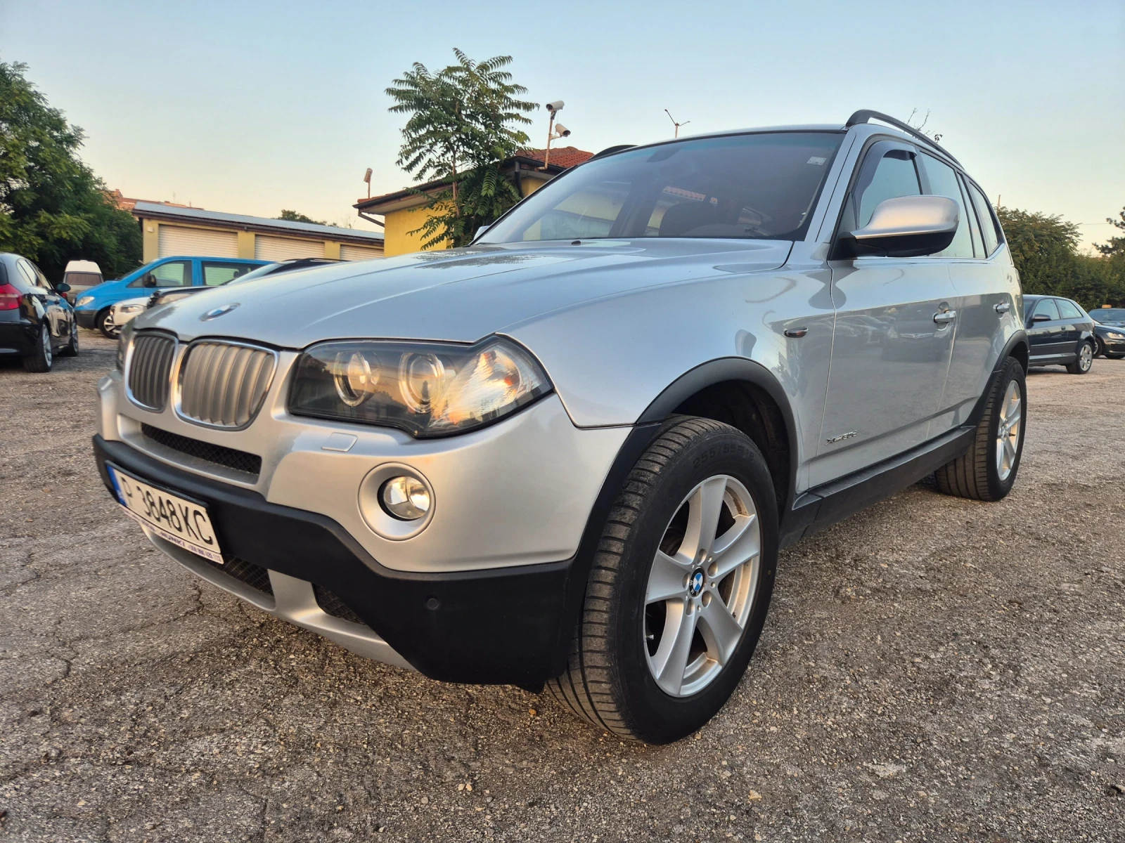 BMW X3 3.0D* Xdrive* НАВИ* КОЖА* ПОДГРЕВ* ПАНОРАМА, снимка 2 - Автомобили и джипове - 56110856