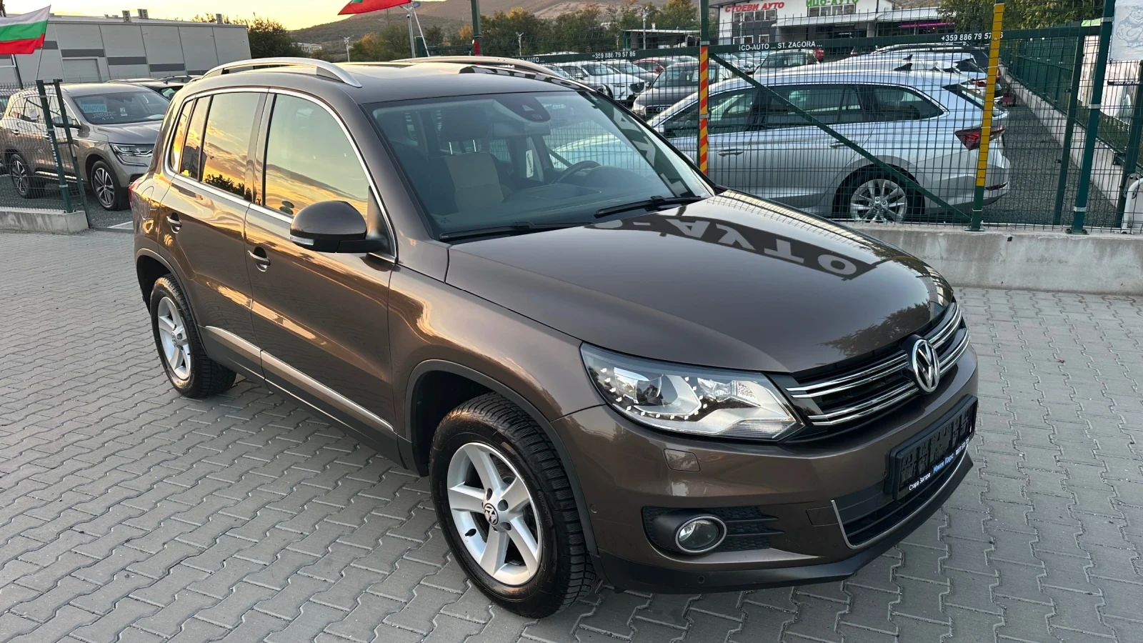 VW Tiguan 2.0tdi Автомат Лед Панорама Камера 4х4, снимка 7 - Автомобили и джипове - 56299228