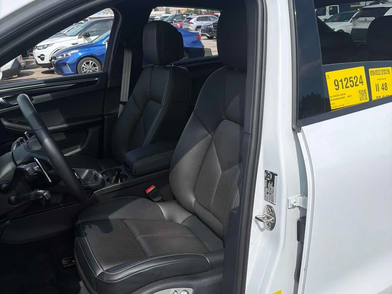 Porsche Macan * AWD * CARFAX * БЕЗ ПЪРВОНАЧАЛНА ВНОСКА, снимка 13 - Автомобили и джипове - 56320767