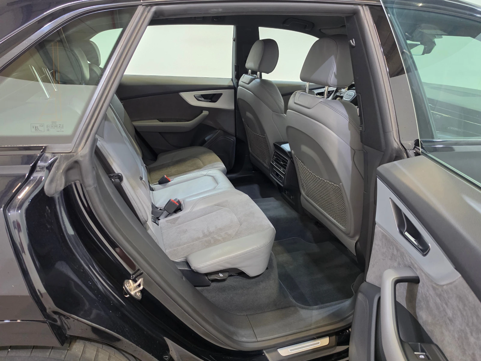 Audi Q8 55 TFSIe Plug-In Hybrid Quattro | Mobile.bg � ����������� 8