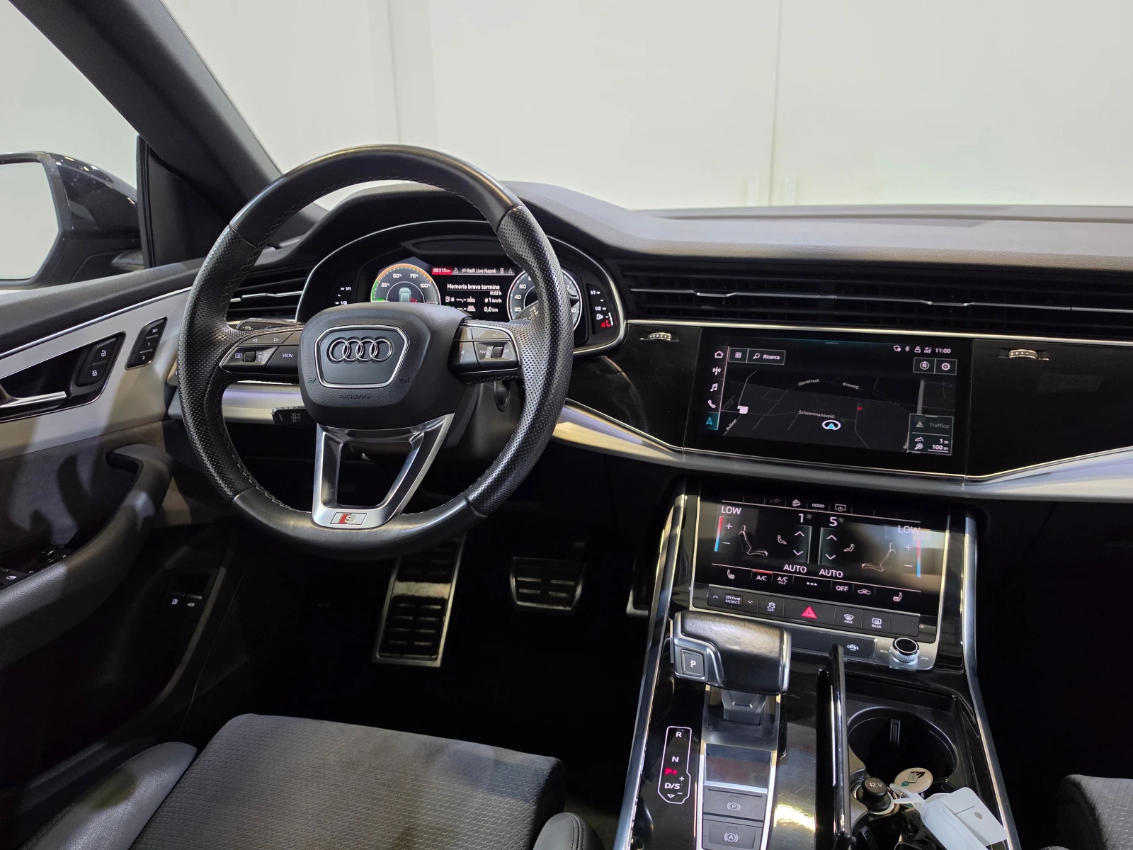 Audi Q8 55 TFSIe Plug-In Hybrid Quattro | Mobile.bg � ����������� 10