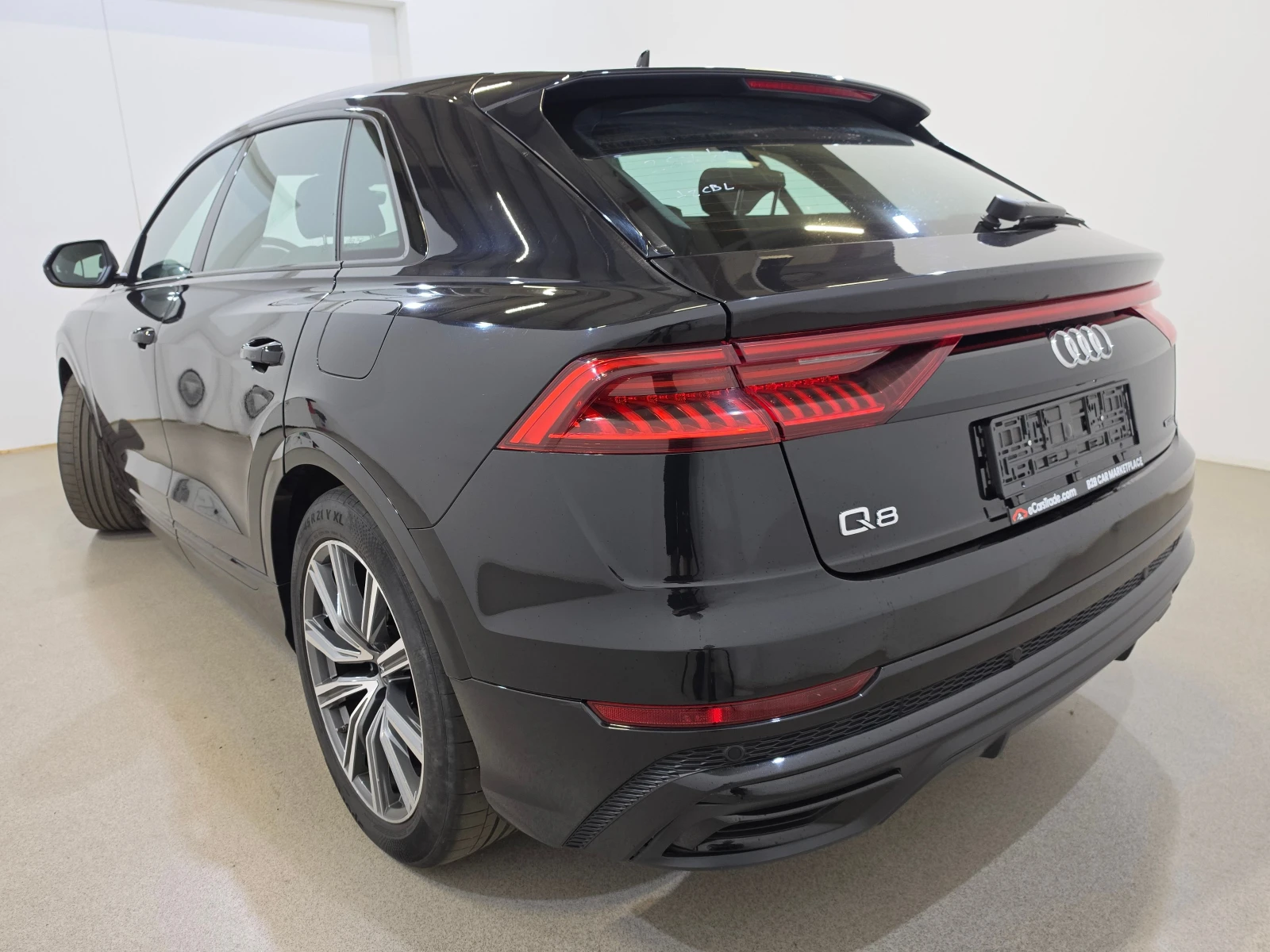 Audi Q8 55 TFSIe Plug-In Hybrid Quattro | Mobile.bg � ����������� 4