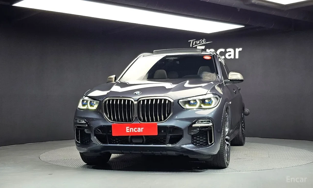 BMW X5 M50i | 360 | PANO | Цена до Бг, снимка 3 - Автомобили и джипове - 56735184