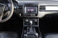 VW Touareg 3.0 TDI V6 8 ск. #PANORAMA #PDC @iCarStaraZagora - изображение 10