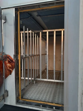 Ford Transit 2.2TDCI/ХЛАДИЛЕН/КЛЕТКИ/12V/220V, снимка 17