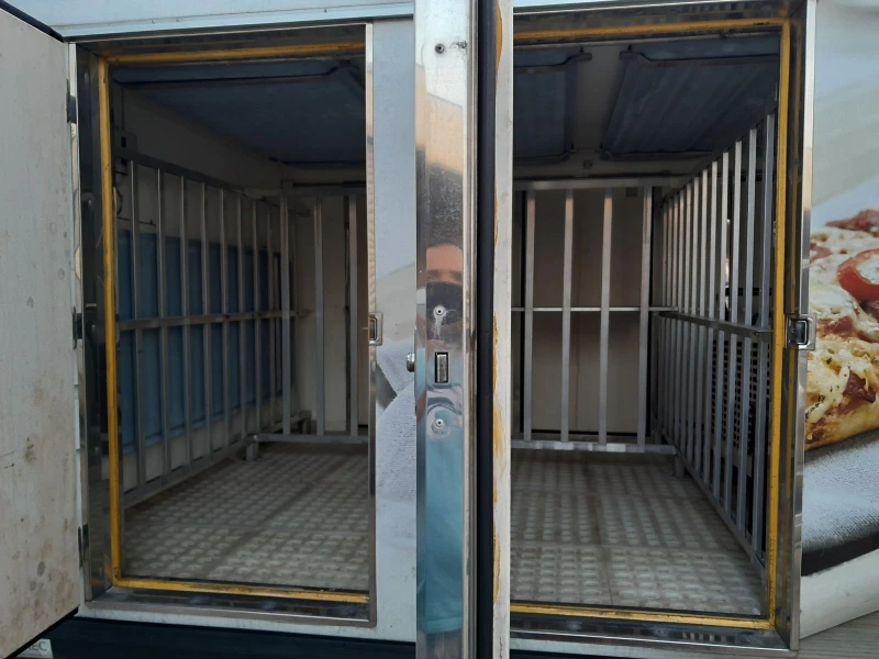 Ford Transit 2.2TDCI/ХЛАДИЛЕН/КЛЕТКИ/12V/220V, снимка 15 - Бусове и автобуси - 50967231