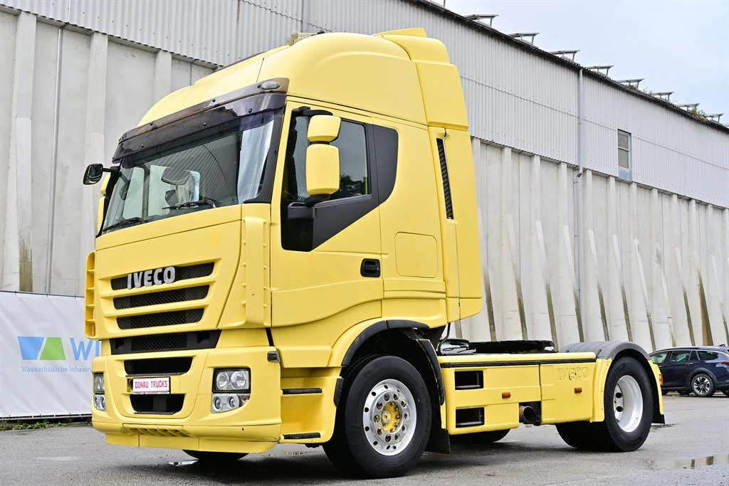 Iveco Stralis 500 Ретардер, 2 легла, снимка 1