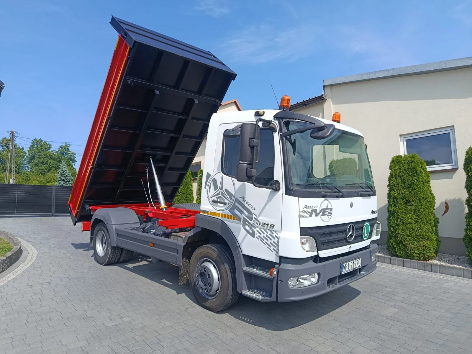 Mercedes-Benz Atego 1218
