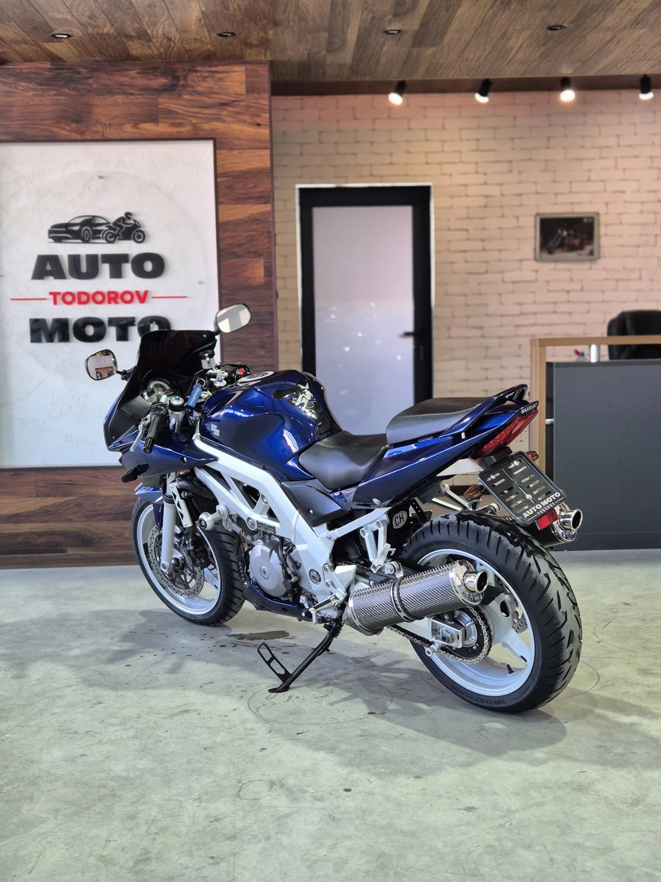Suzuki SV 1000S Нов внос от ШВЕЙЦАРИЯ!, снимка 4 - Мотоциклети и мототехника - 54933655