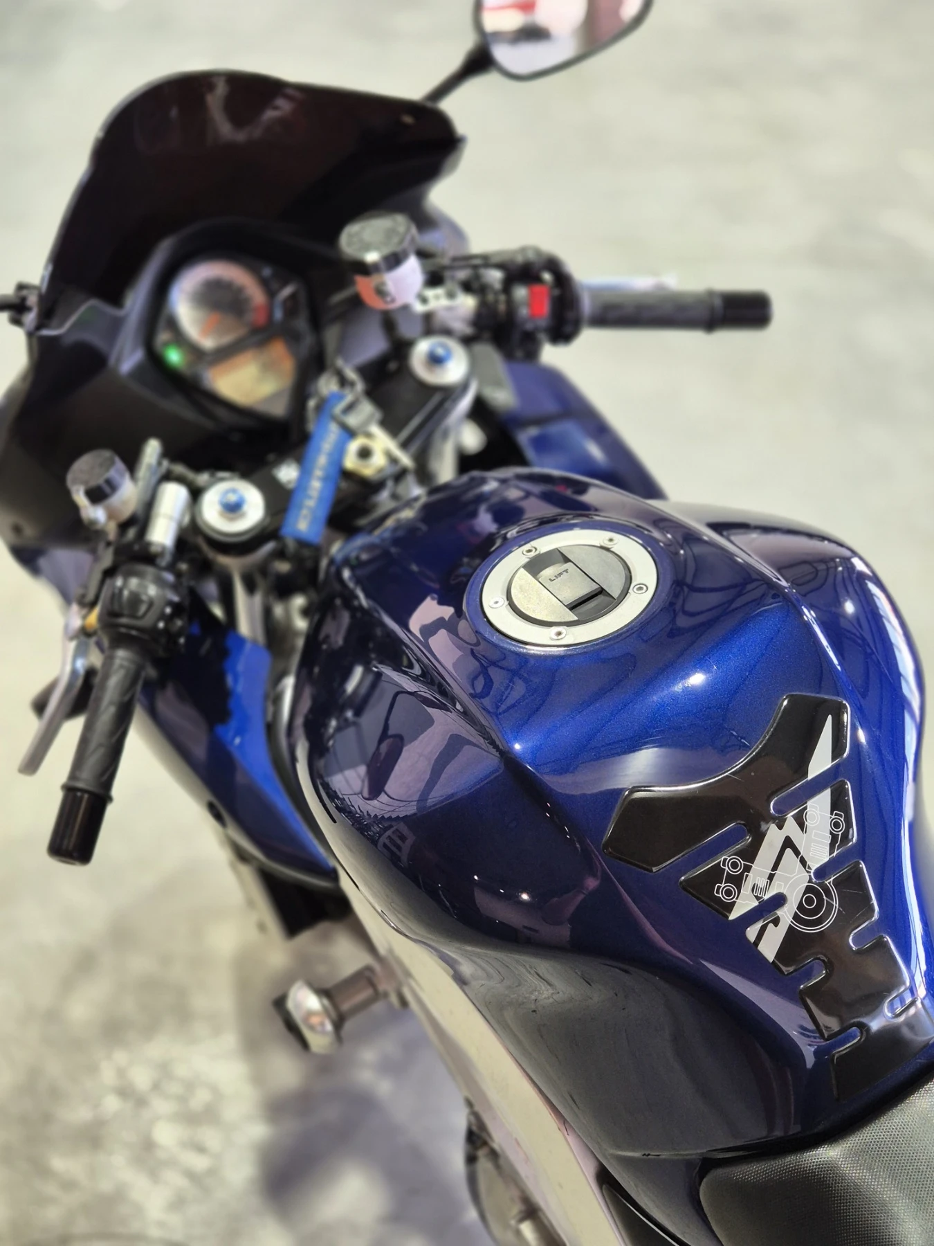 Suzuki SV 1000S Нов внос от ШВЕЙЦАРИЯ!, снимка 12 - Мотоциклети и мототехника - 54933655