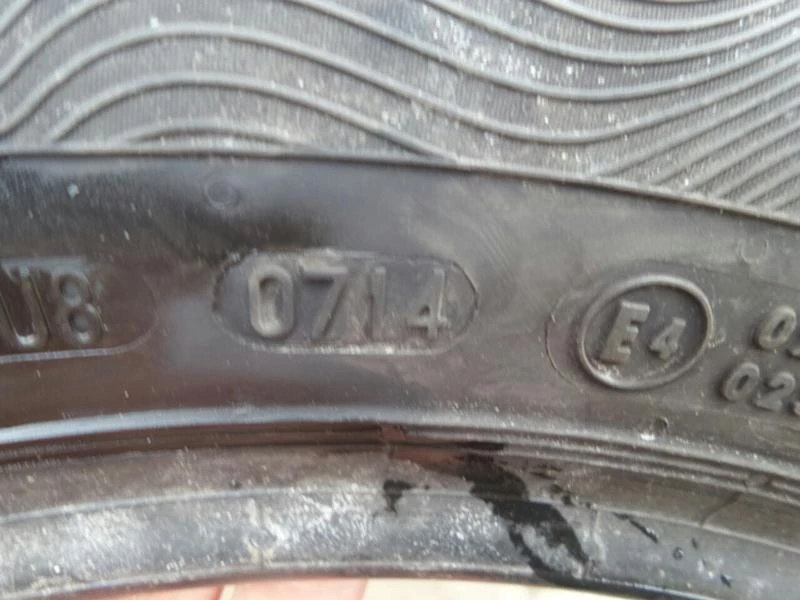 Гуми Летни 215/55R16, снимка 3 - Гуми и джанти - 17505557