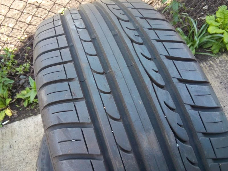 Гуми Летни 205/50R17, снимка 2 - Гуми и джанти - 18612640