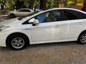 Toyota Prius, снимка 3