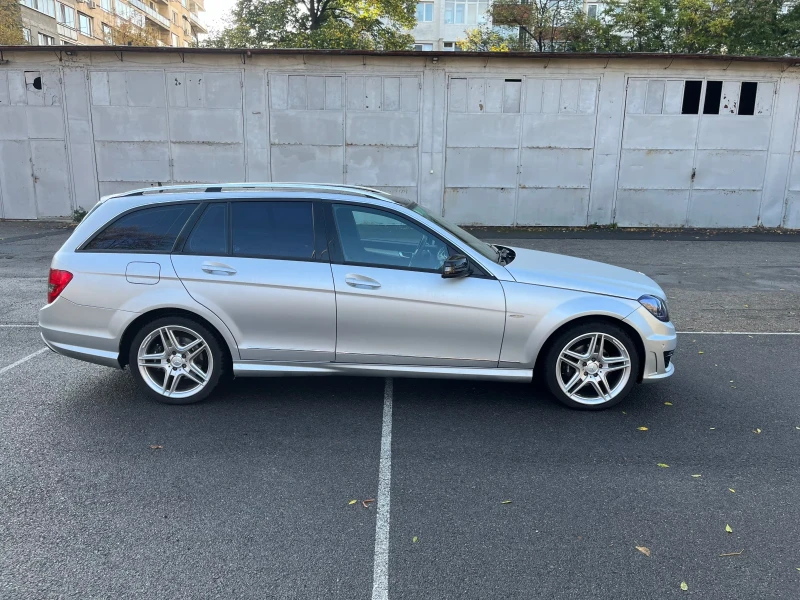 Mercedes-Benz C 250, снимка 4 - Автомобили и джипове - 47669959