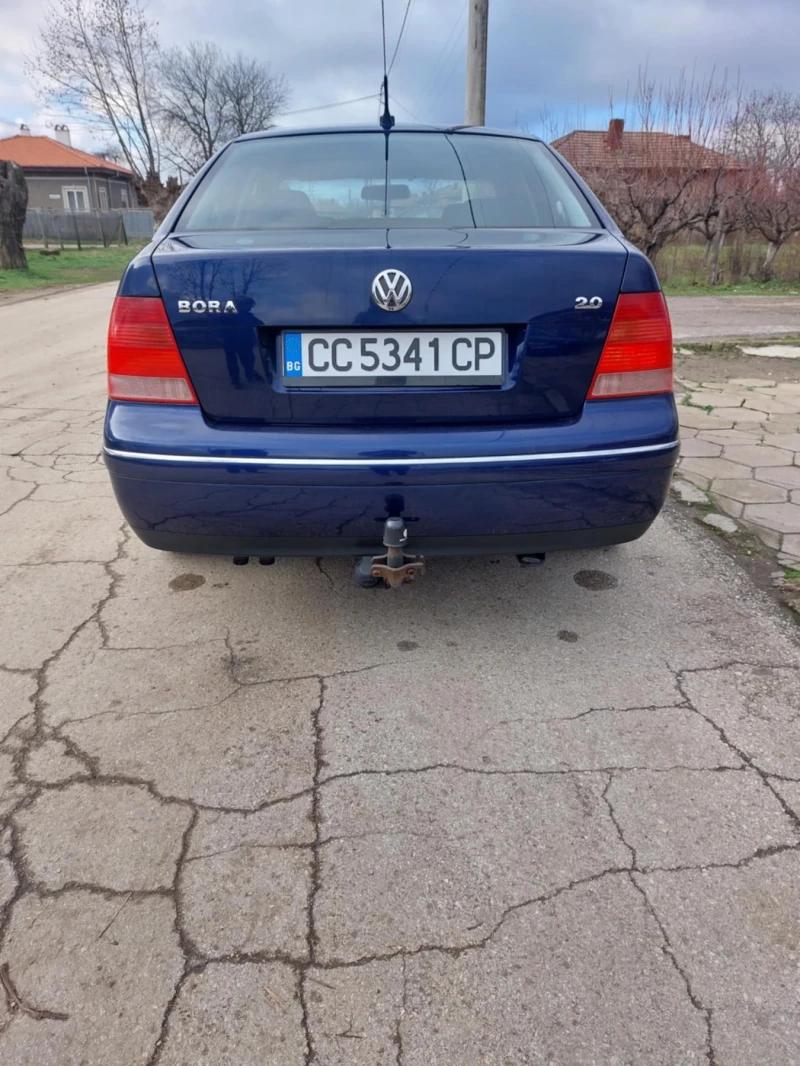 VW Bora, снимка 6 - Автомобили и джипове - 48325806