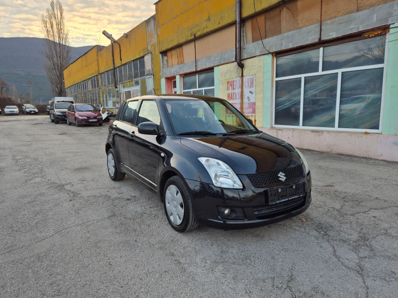 Suzuki Swift 1.3 I KLIMA 4x4, снимка 3 - Автомобили и джипове - 49470905