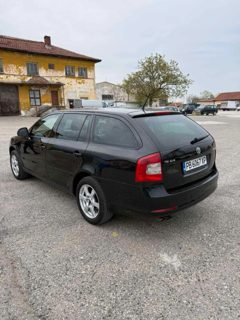 Skoda Octavia 1.8 TFSI 4?4 газ, снимка 4 - Автомобили и джипове - 49902836
