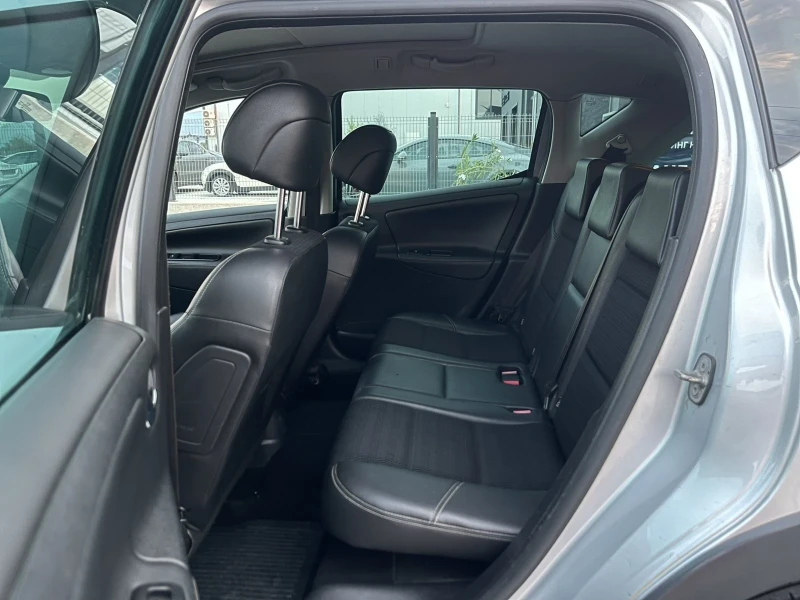 Peugeot 207 207 SW 1.6 HDI, снимка 14 - Автомобили и джипове - 51136377
