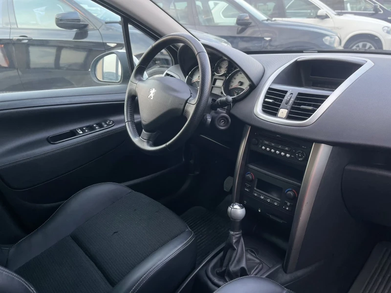 Peugeot 207 207 SW 1.6 HDI, снимка 11 - Автомобили и джипове - 51136377